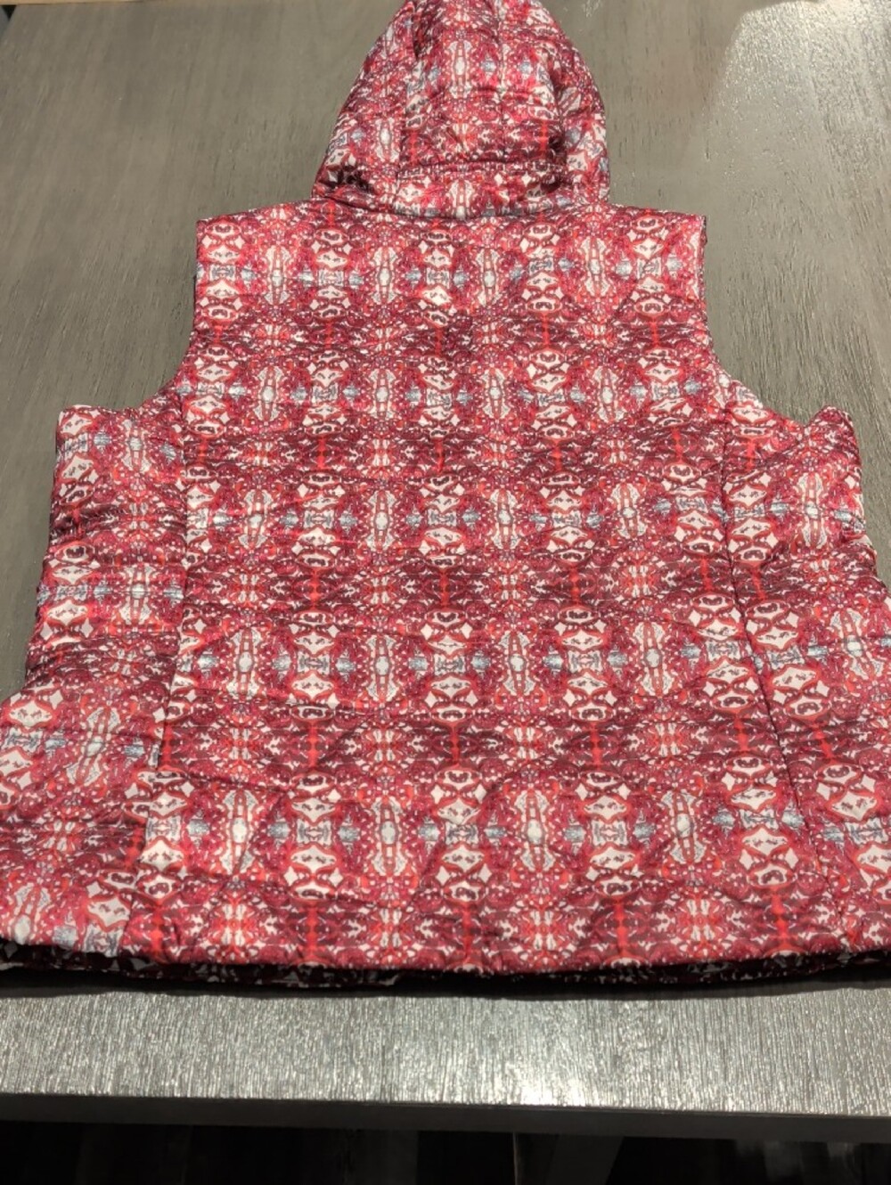 Title Nine Hooded Quilted Puffer Vest - Size M - Picture 2 of 9